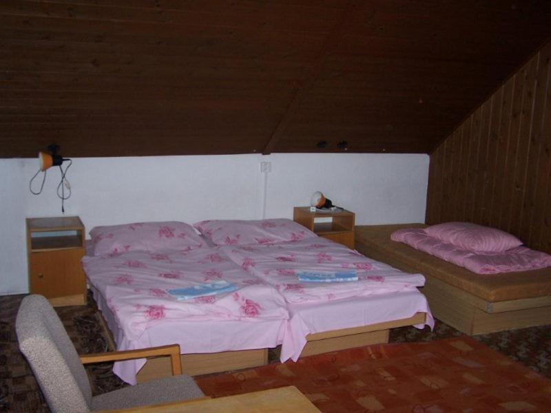 Robotnícka ubytovňa Bodice 104 Liptovský Mikuláš Pokoj fotografie